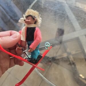 Vintage Steiff Peter Mecki hedgehog skiing 1960s Germany kitsch whimsy MCM